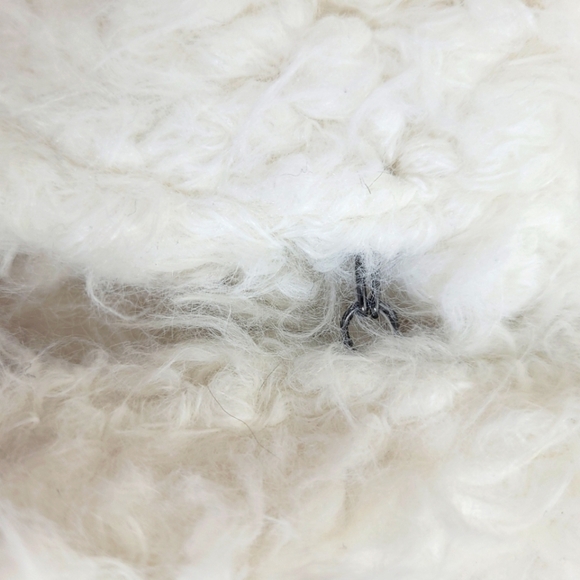 Ambiance Outerwear shaggy faux fur lined long ivory vest cozy boho mobwife NWT M - Picture 8 of 12